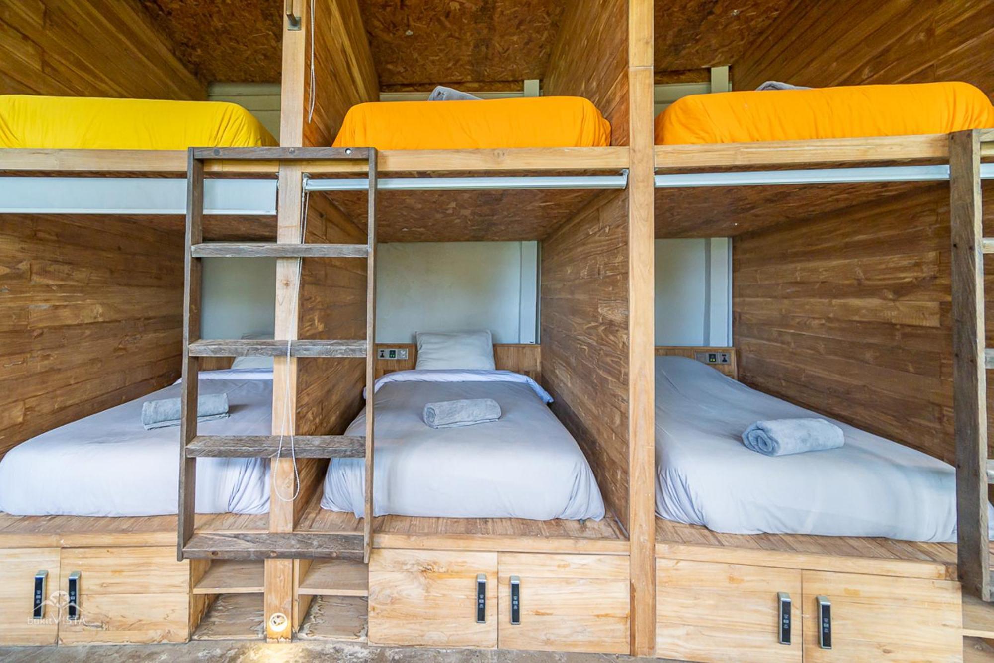 Bong Hostel Nusa Lembongan Eksteriør billede