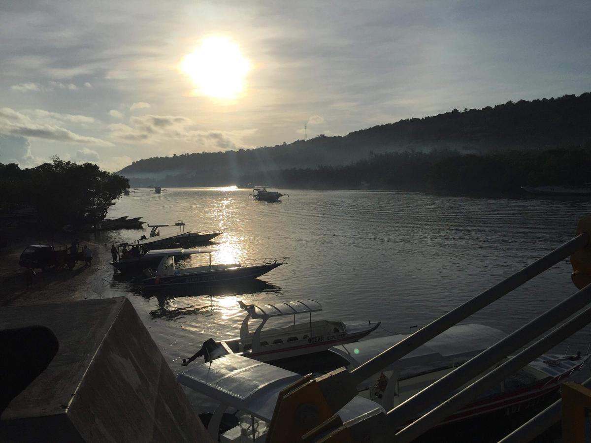 Bong Hostel Nusa Lembongan Eksteriør billede