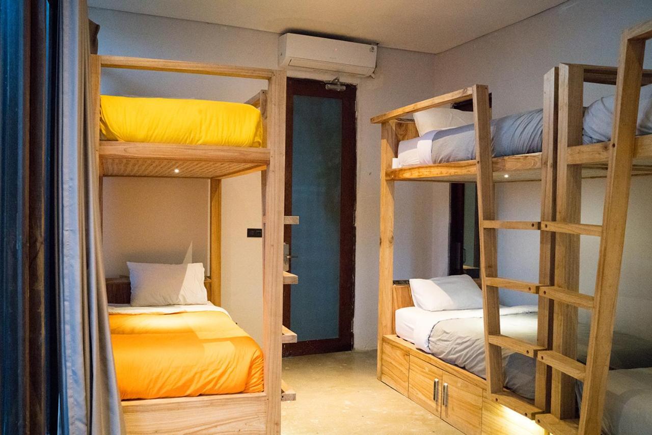 Bong Hostel Nusa Lembongan Eksteriør billede